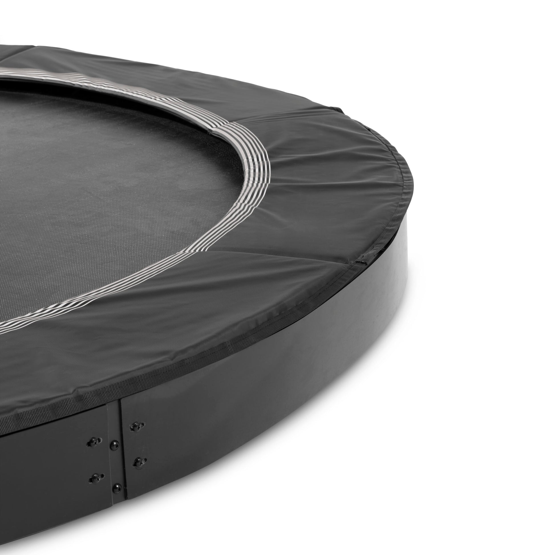 EXIT InTerra ebenerdiges Sports Trampolin rund schwarz Schutzrand