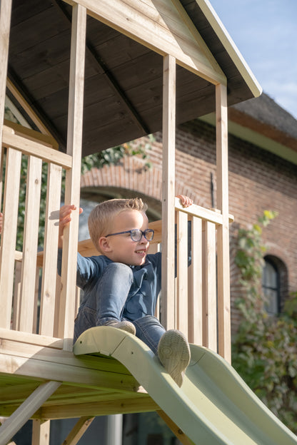 EXIT Panorama 350 Holzspielhaus