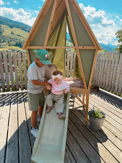 EXIT Yuki 350 Holzspielhaus mit Rutsche und Matschküche