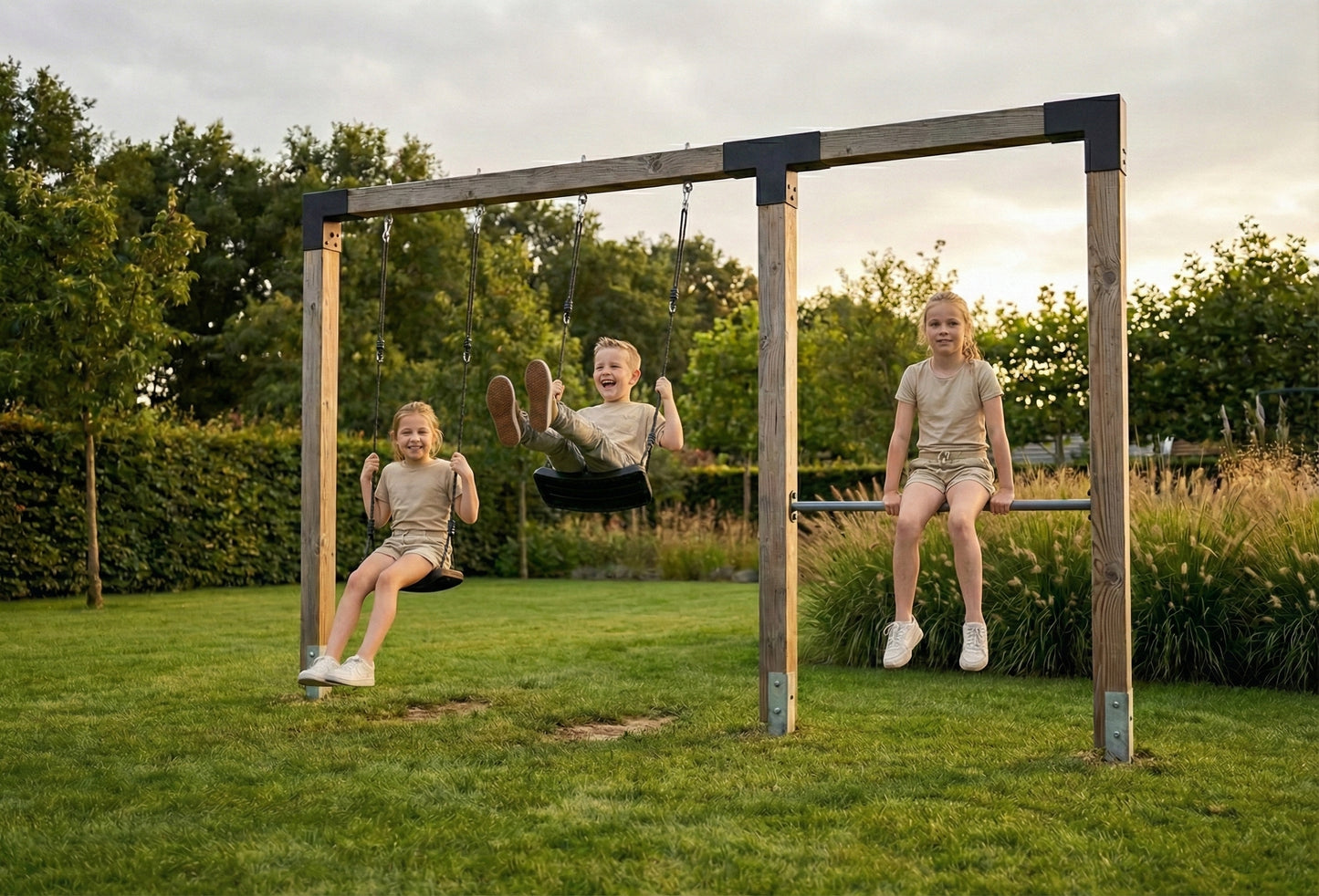 EXIT Linea Robust 110 doppelte Holzschaukel mit Reckstange