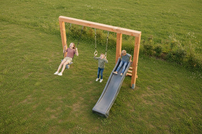 EXIT Ivy play tower with slide and swing