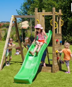 Spielturm Funny 3 aus Holz mit Rutsche, Schaukel und Kletterwand