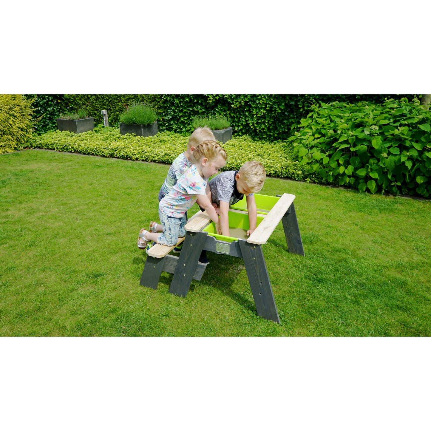 EXIT Aksent Sand-, Wasser- und Picknicktisch aus Holz für Kinder Outdoor