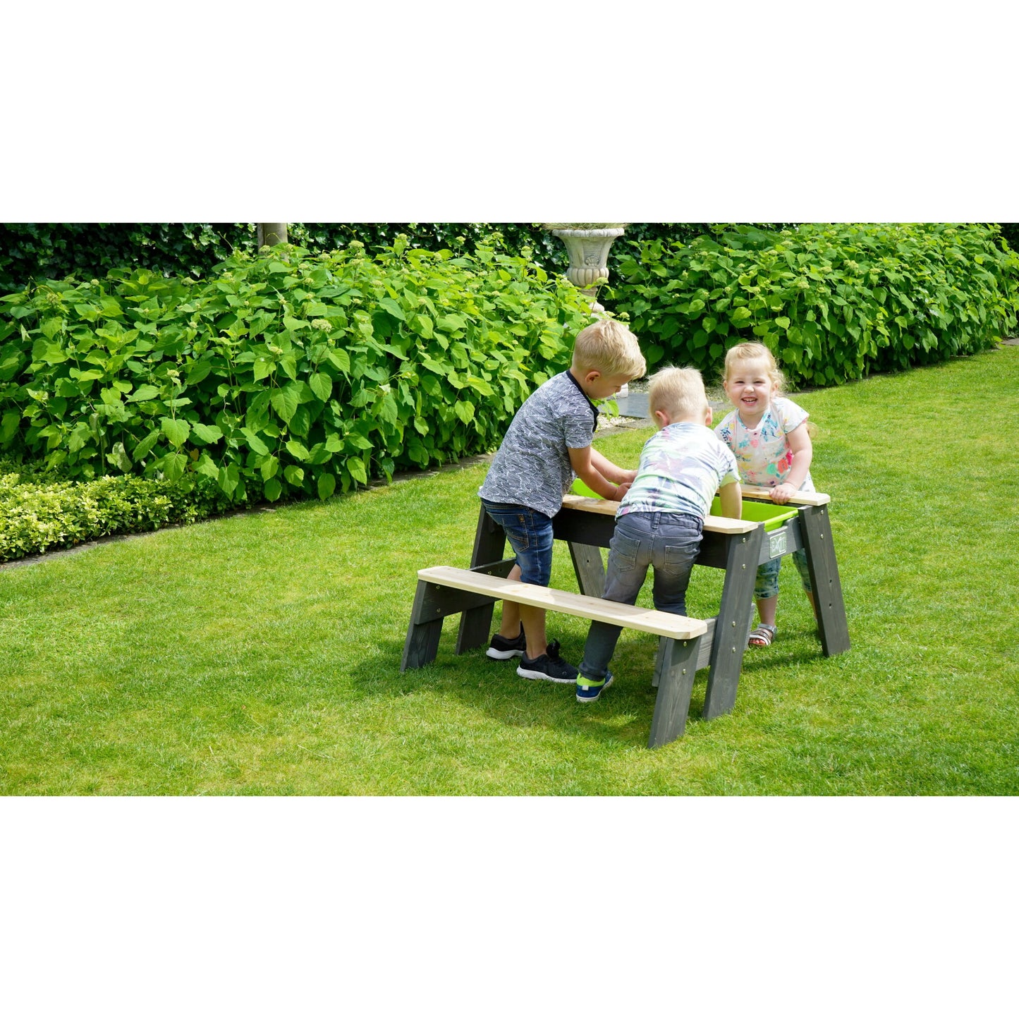 EXIT Aksent Sand-, Wasser- und Picknicktisch aus Holz für Kinder Outdoor