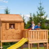 Spielhaus My Side aus Holz mit Terrasse, Rutsche und Leiter